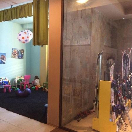 Stenata Huge Ski To Door Apartment Pamporovo Ngoại thất bức ảnh